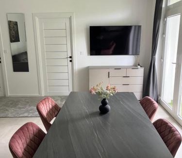 Balatonakarattya House | Gemini Lux- Moon Balaton