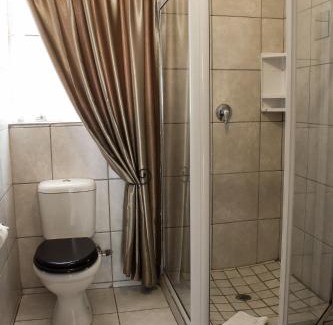 Klerksdorp House | Gemstone Guest House