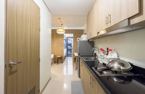 Barangay 76 Condo | GemstoneBR in SMDC Shore 2 Residences
