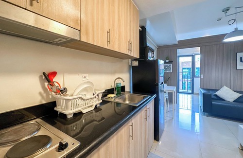 Barangay 76 Condo | GemstoneBR in SMDC Shore 2 Residences
