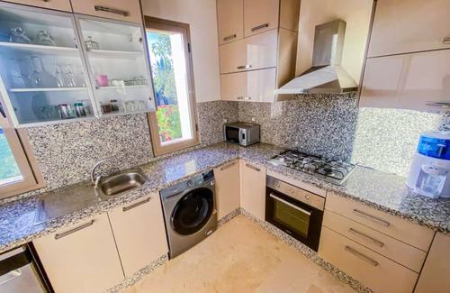 Annakhil Villa | Generously equipped villa.