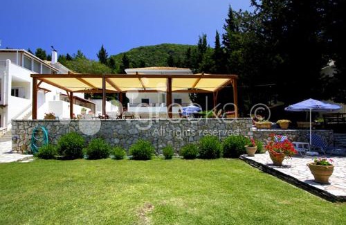 Yenion Hotel | Geni Garden Apartments