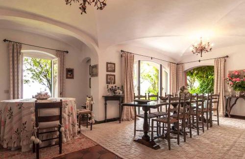 Quarto dei Mille Apartment | Genova Luxury Villa on Sea