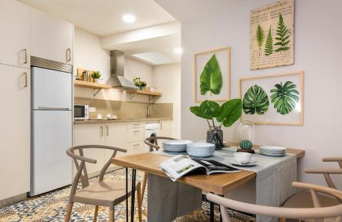 Centro Apartment | Genteel Home Picasso