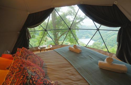 O Savinao Other | Geodesic Domes with Best Views in Ribeira Sacra
