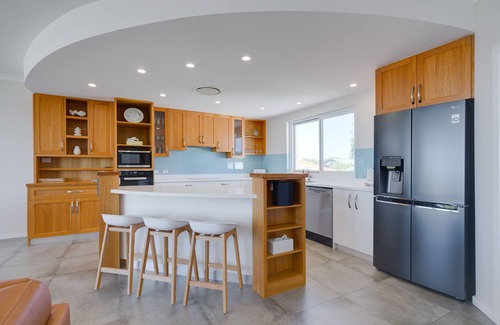 Geographe House | GEOGRAPHE SAILS - Luxury Beachfront Busselton