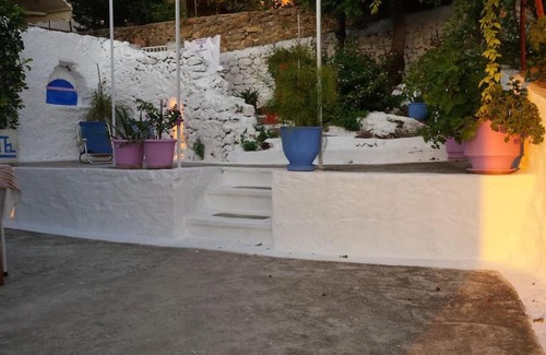 Pylos House | George's Traditional House