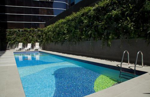 Pinheiros Hotel | George V Alto De Pinheiros