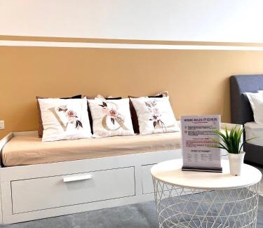 George Town Apartment | Georgetown Beacon SkyPool 9 pax Family & Baby-Friendly Luxury Suite Penang