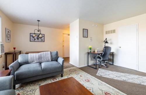 Fairview Park Apartment | Georgetown Villas 2-1b Ideal for long stays!