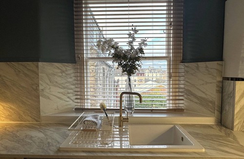 Perth Apartment | Georgian Park View Apartment