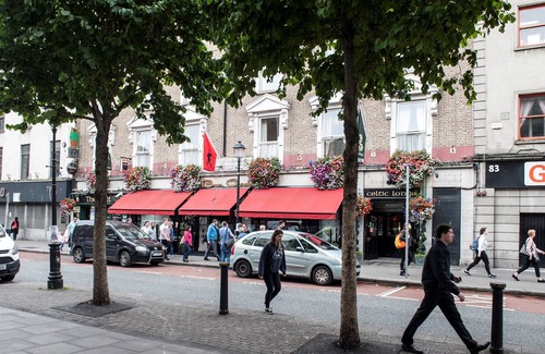 City Centre Dublin Apartment | Georgian townhouse Grand Apartment