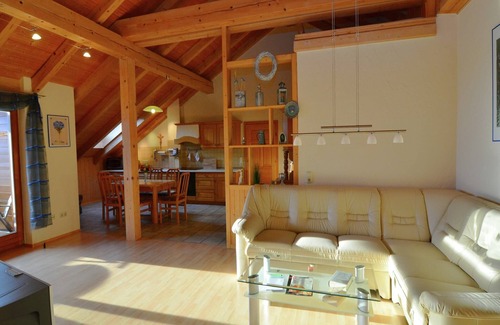 Stocking Apartment | Geräumige Ferienwohnung in Stocking in Waldnähe