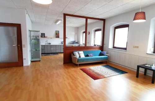 Emskirchen Apartment | Geräumige Wohnung in zentraler Lage