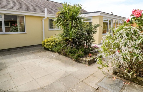Morfa Bychan Cottage | GERLAN, family friendly, country holiday cottage in Morfa Bychan