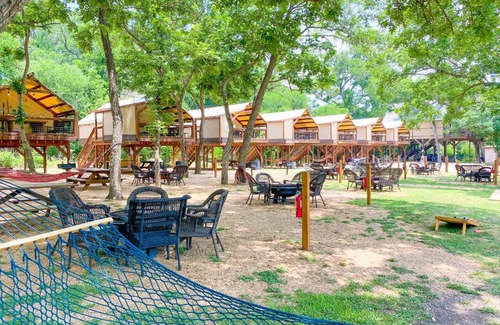 Seguin House | Geronimo Creek Retreat Getaway Cabin #5