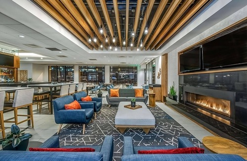 Downtown Denver Hotel | Get Ready for a Blissful Getaway! w/Pool, Near Museum of Contemporary Art