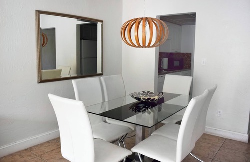 Key Biscayne Apartment | Get Ready for Florida Vacation! Private Access to Beach, Free Parking, Pool!