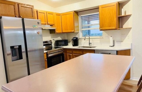Cutthroat Harbor Estates House | Get Reel Bungalo - boat w access to open water