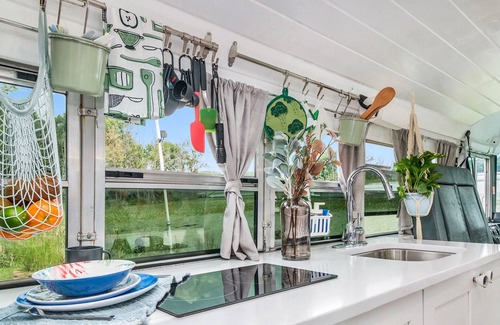 Portage House | Getaway Skoolie- OFF Grid & Take you wherever your heart desire