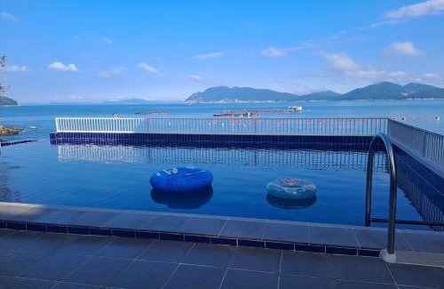 Songgo House | Geumodo Joy Joy Pension