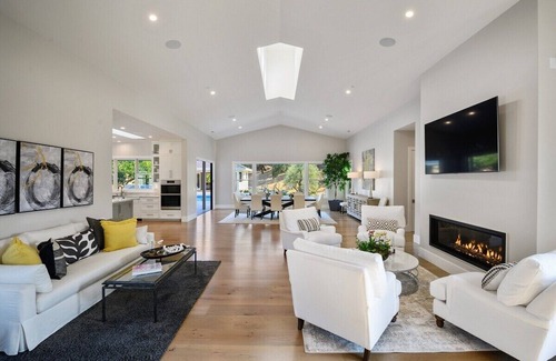 Geyserville House | Geyserville Luxury Wine Country Estate
