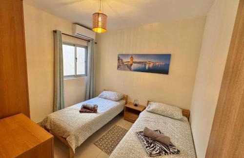Għadira Apartment | Ghadira Breeze - Family and Couple friendly Sea View