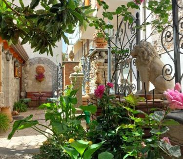 Taormina City Centre Apartment | Giardino Del Sole