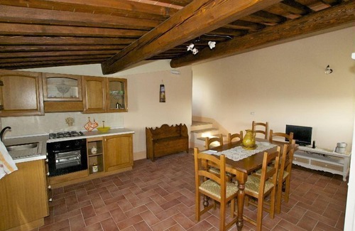 Bollano Apartment | GIARDINO - GIARDINO-ALLORI 1°P