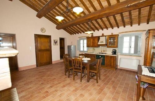 Bollano Apartment | GIARDINO - GIARDINO-LE ROSE 1°P