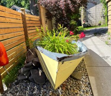 Gibsons Apartment | Gibsons Harbour Retreat