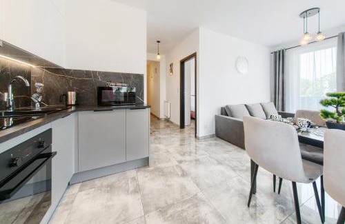 Gorzow Wielkopolski Apartment | Gicek Apartament 3B bezpłatny PARKING Faktura VAT 4 osobowy K-S SSE