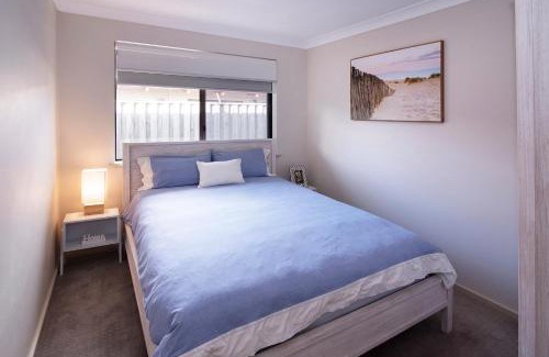 Dunsborough House | Gifford Getaway - Coastal Home in Dunsborough