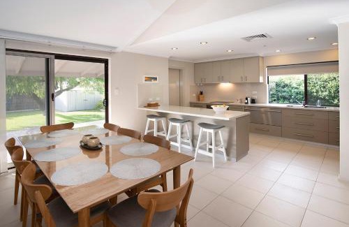 Dunsborough House | Gifford Getaway - Coastal Home in Dunsborough