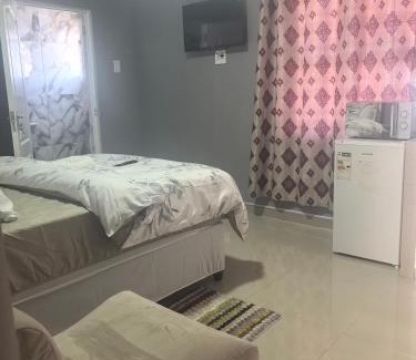 Trawal Bed & Breakfast | Gift Guest house 3