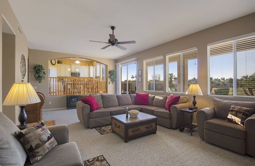 Greenfield Lakes House | Gilbert Oasis on a Golf Course