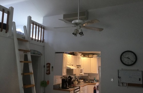 Gilford Condo | Gilford Cottage on Winnipesaukee w/Boat Slip & Beach.