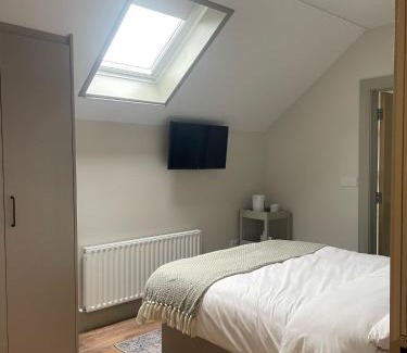 Crossmolina House | Gills Courtyard Accommodation