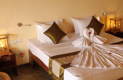 Koralai Pattu North Hotel | Giman Free Beach Resort