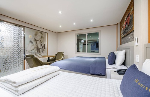 Gimhae Hotel | Gimhae Samgye M