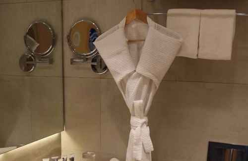 Dwarka Hotel | Ginger Dwarka