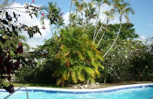 Merlin Bay Cottage | Gingerbread Cottage with pool. Nr Holetown