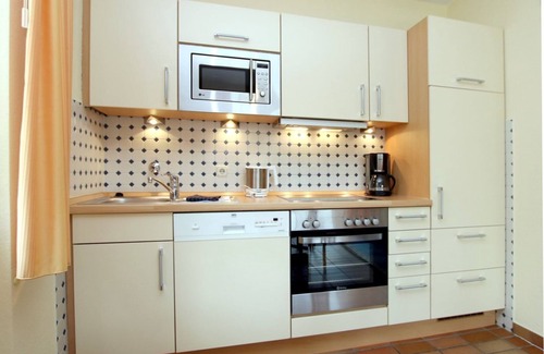 Wyk auf Foehr Apartment | Ginsterweg 1b, Whg. 1 - Apartment with 2 rooms and terrace