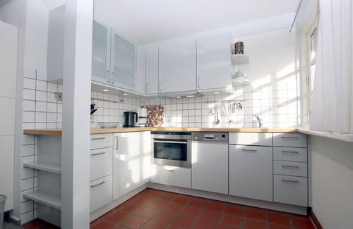 Wyk auf Foehr Apartment | Ginsterweg 2 a, Whg. 2, Sandburg - Apartment with 2 rooms on approx. 45m²