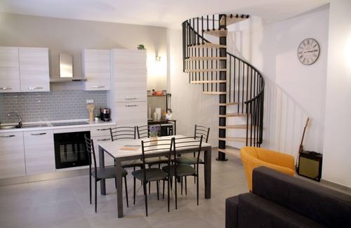 Loreto Apartment | Giolo House - recently renewed apartment