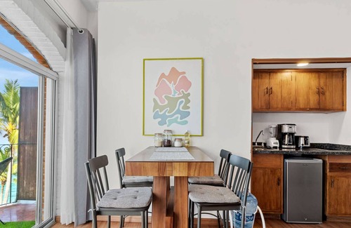 South Shore Hotel Area Apartment | Girasol 401: Studio at Best Beach in PV - Gemelas