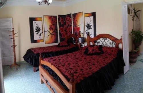 Tivoli House | Girasol and Friends Rooms