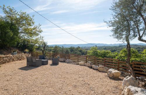 Saint-Sauveur-de-Cruzieres Apartment | Gite 3 - Lavande