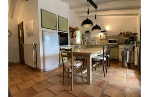 Aups Other | Gîte * air-conditioned comfort for up to 14 people. Private pool available.