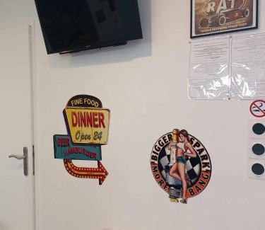 Fougere House | GITE AMERICAN DINER sur la site THE FARM OUEST capacité 7 personnes